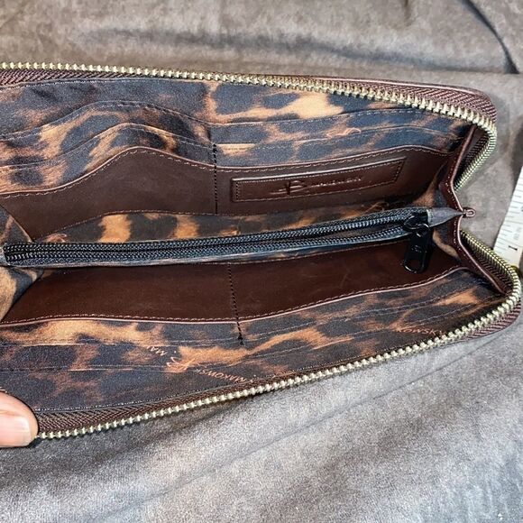 B Makowsky 100% Leather Wallet - Picture 3 of 7